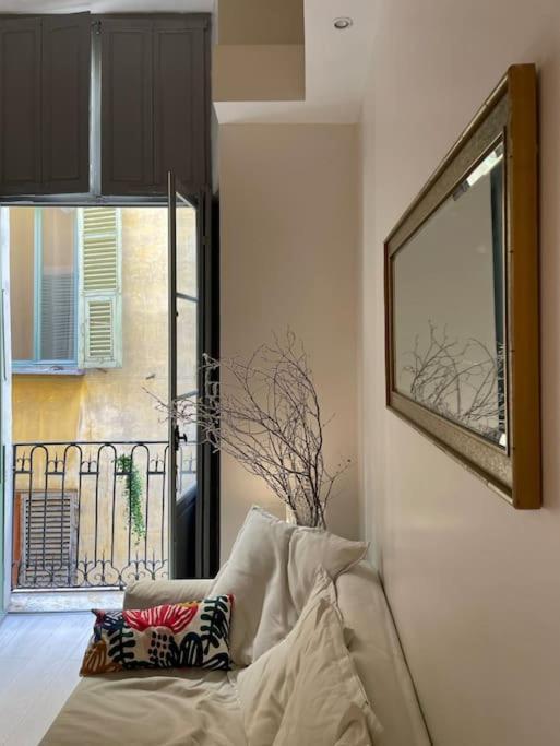 Luxury Apartment In The Heart Of Old Town Nice. Exteriör bild