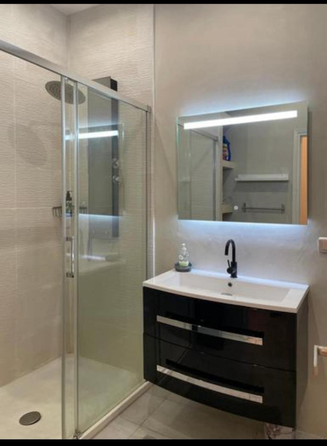 Luxury Apartment In The Heart Of Old Town Nice. Exteriör bild